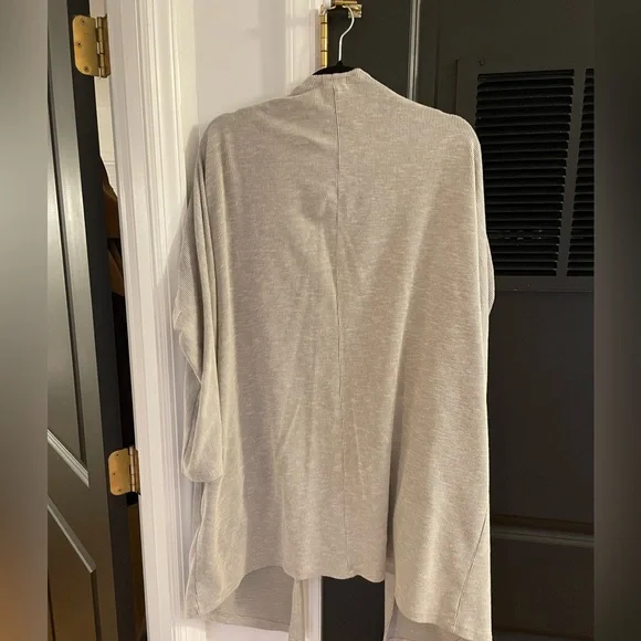 Donni - Beige Cardigan - Picture 5 of 7